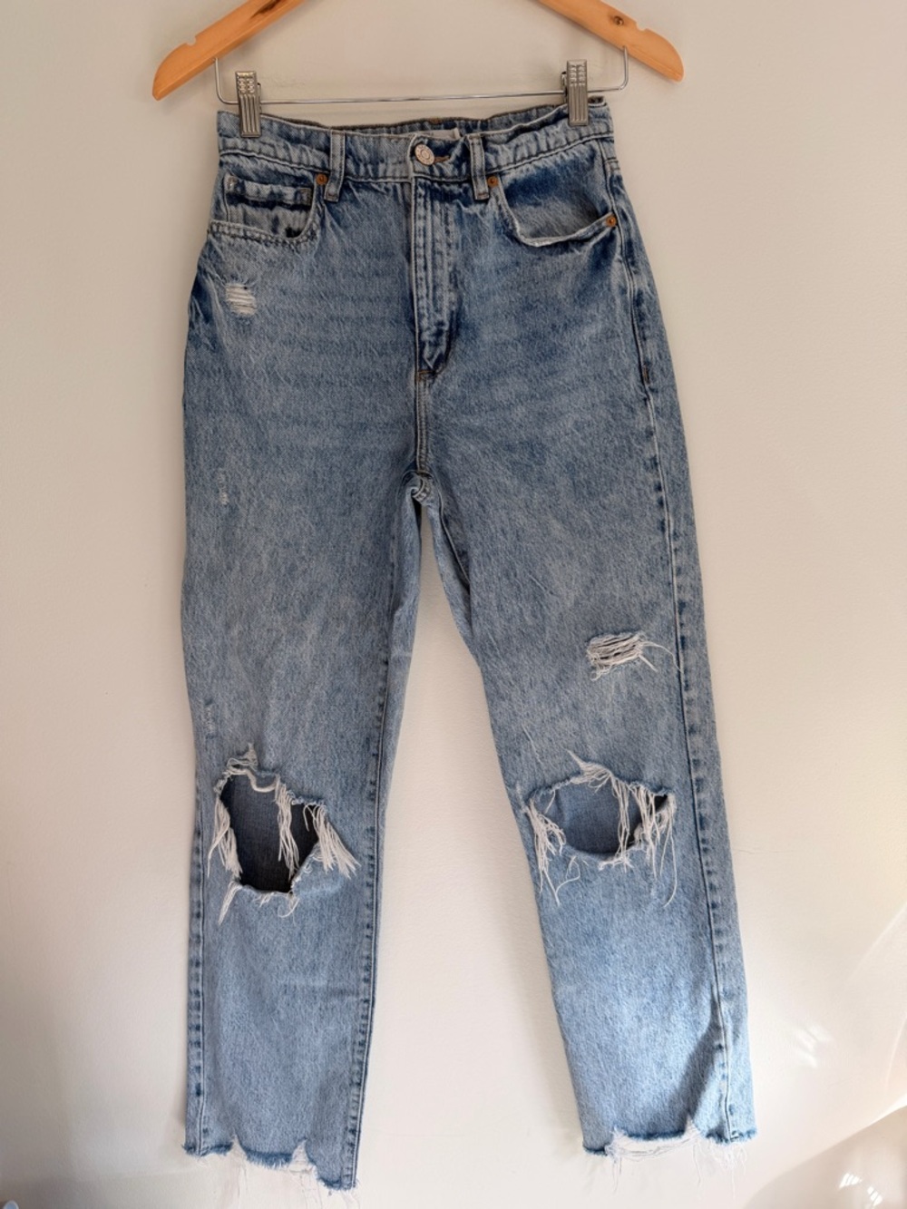 Garage Light Wash Distressed High-Waist Jeans